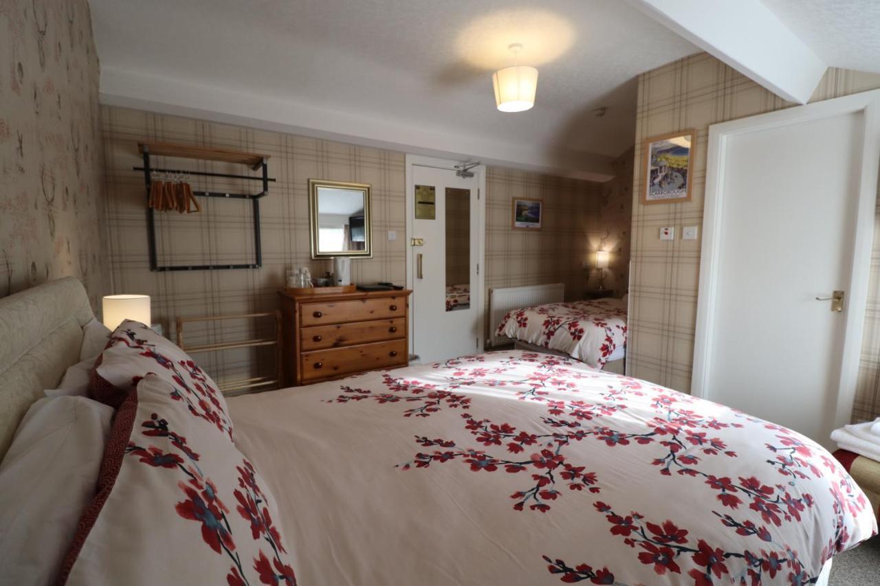 The Raincliffe Bed & Breakfast 3*