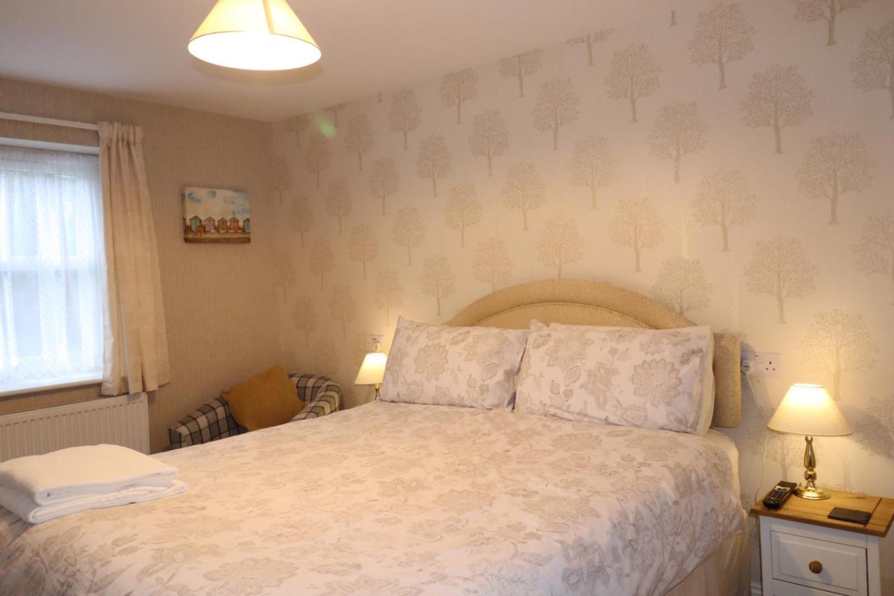 The Raincliffe Bed & Breakfast 3*