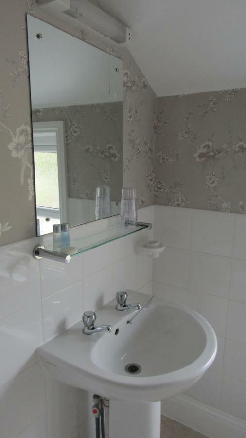 The Raincliffe 3*